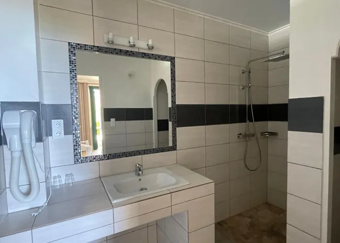 Thalassa 2* Cargèse